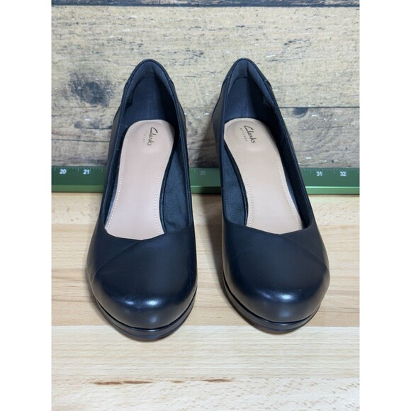 NEW Clarks Chorus Carol Artisan Black Leather Pump Flight Attendant Attorney 9.5 - Picture 6 of 11